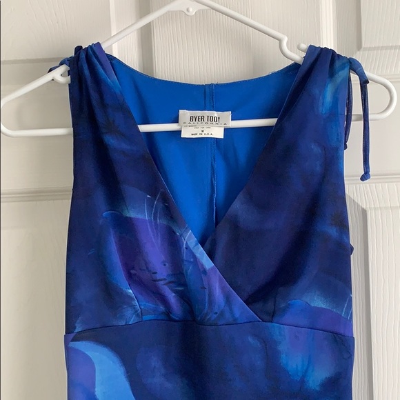 Blue sleeveless dress - Picture 2 of 6